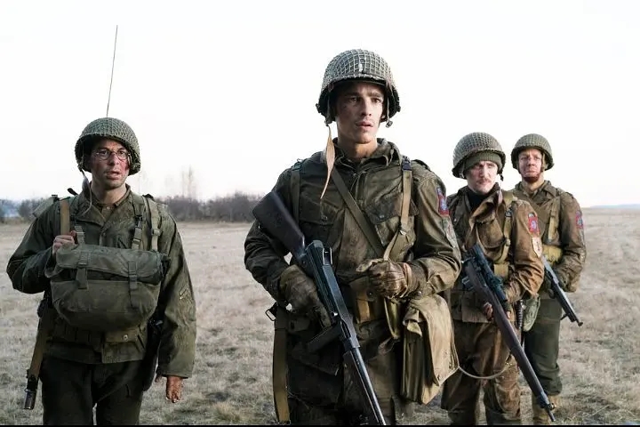 战争幽灵|这部战争恐怖片,把我看懵了!