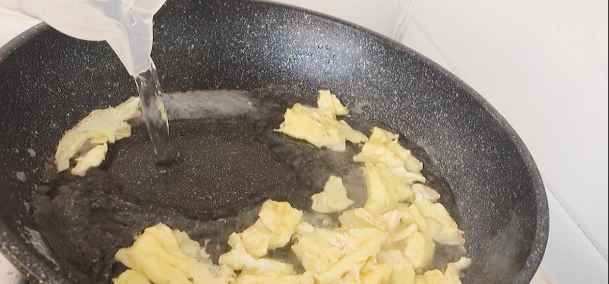 丝瓜|晚餐这样吃丝瓜，想不瘦都难，瘦24斤小姐姐分享食谱，赶紧试试