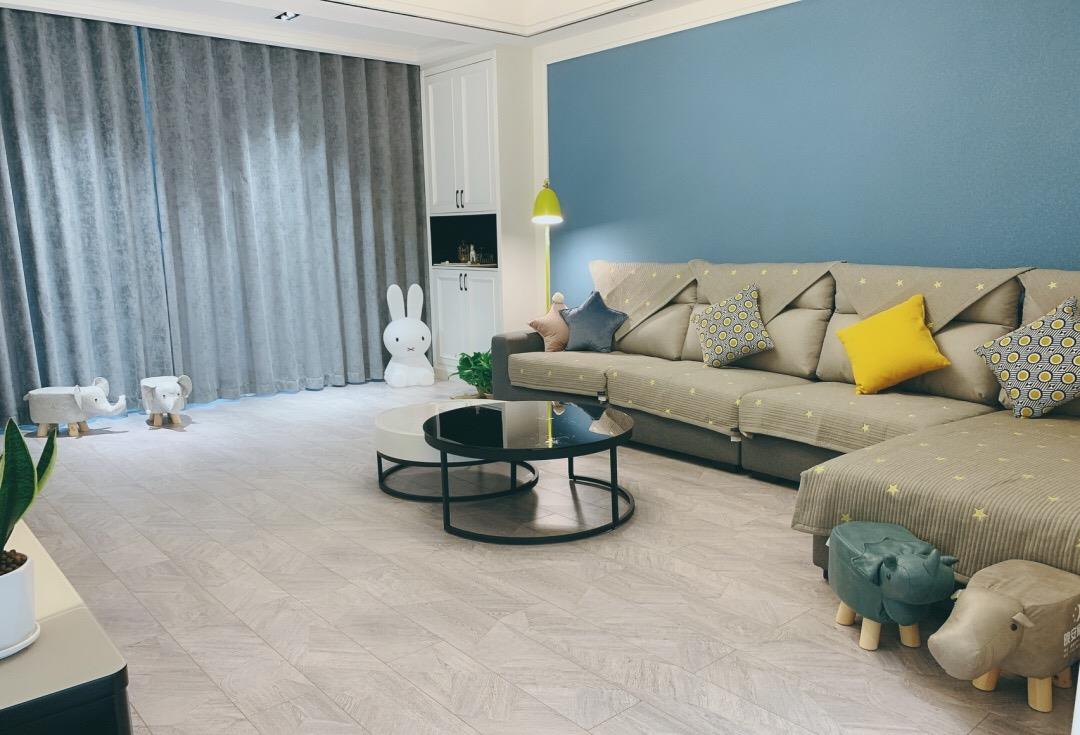 []朋友辛苦大半年终于把家装好，没请设计师，家具进场非常满意！