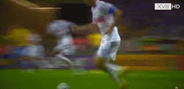 「巴西队」神仙打架！拥有四大天王的巴西，为何在世界杯输给齐达内的法国？