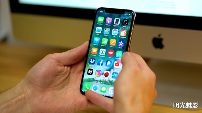 iphone11|苹果开始清仓模式，顶级旗舰大降4000元，iPhone11不香了？