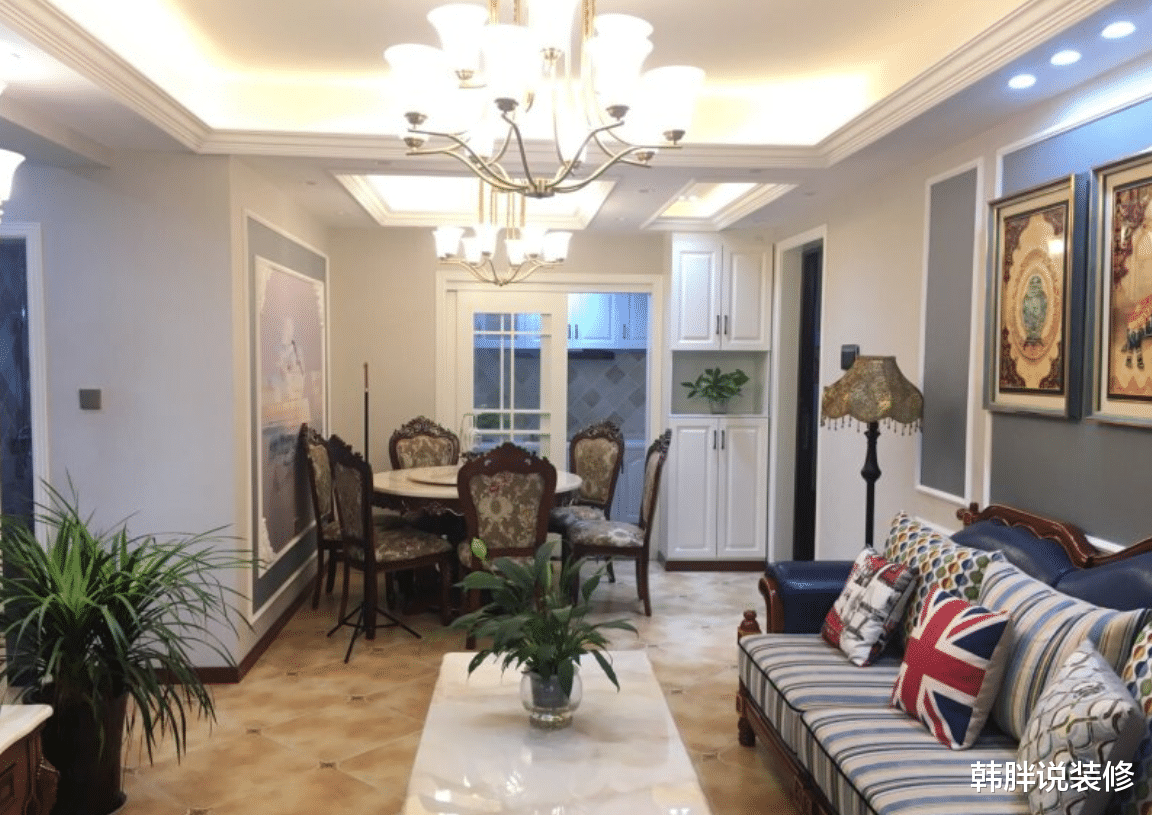 「」98㎡中等偏大户型,时尚清新的简美风格,阳台砌了个小假山