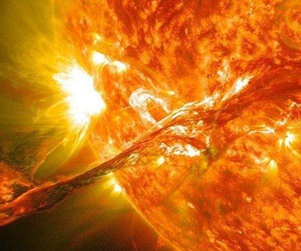 黑洞■宇宙中5个“灭天地”的灾难，足以清除宇宙文明，人类该怎么办？