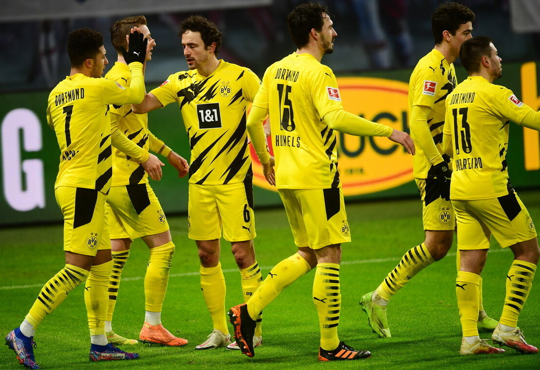 莱比锡|德甲最新积分榜：沙尔克大胜，莱比锡输给多特，拜仁保住榜首位置