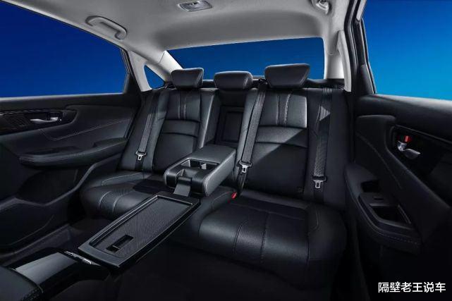 #本田凌派#不足7万，买不起雅阁就买它，车长4米8油耗4L，和丰田一样10年开不坏