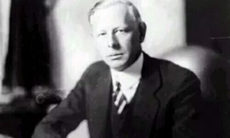 创业板|刺不刺激？今天有人赚30倍，也有人吃了60%亏损的大亏