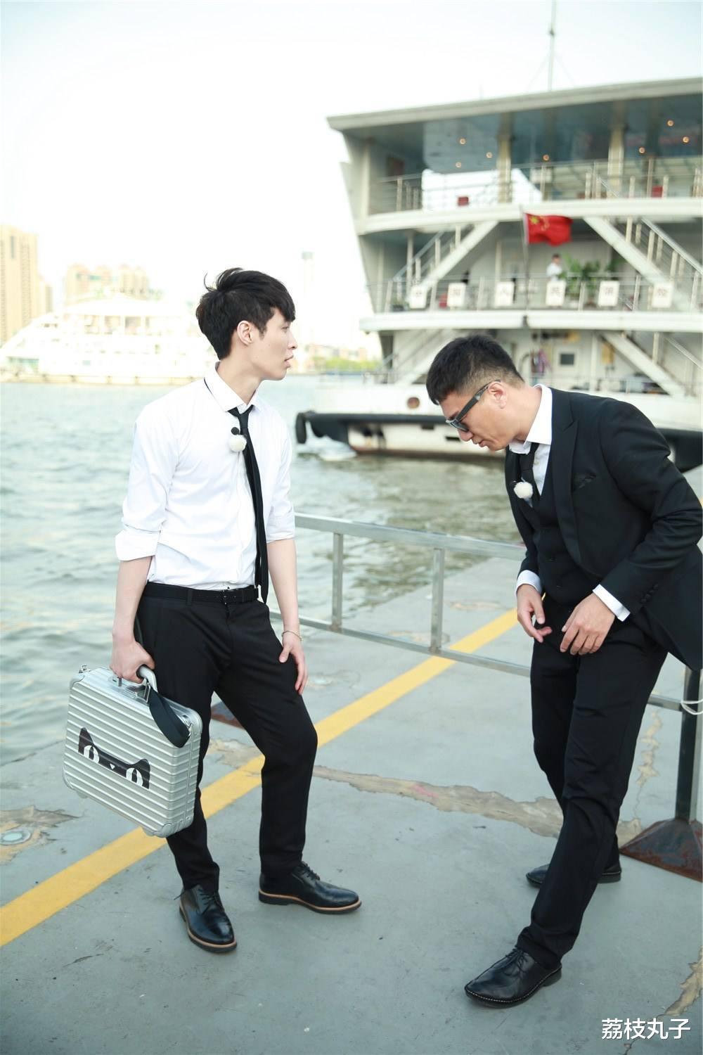 极限挑战■张艺兴工作室宣布退出《极限挑战》，极挑官微被罗英锡刷屏