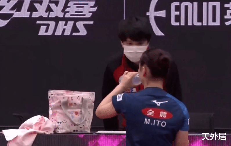 伊藤美诚|4-0！单局残暴11-2，伊藤缔造新历史：获个人三大赛女单首枚奖牌