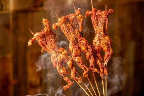 「烧烤」90后最爱吃的4种烧烤，00后的看到却害怕极了，请问你敢吃吗？