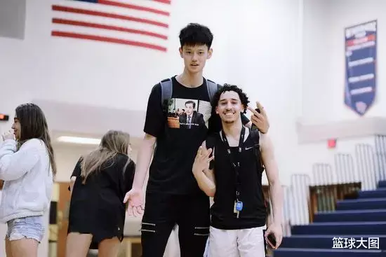 ：好消息！效力湖人！中国要有新NBA球员了！