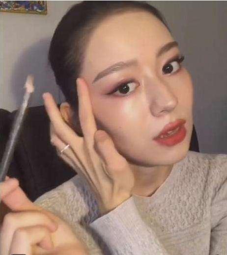 林俊杰:钢琴师带货?郎朗妻子吉娜直播卖货:别人凭什么为你的不专业买单