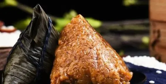 粽子@粽子吃不完时，万万不可直接放冰箱，教你一招，啥时候吃都新鲜