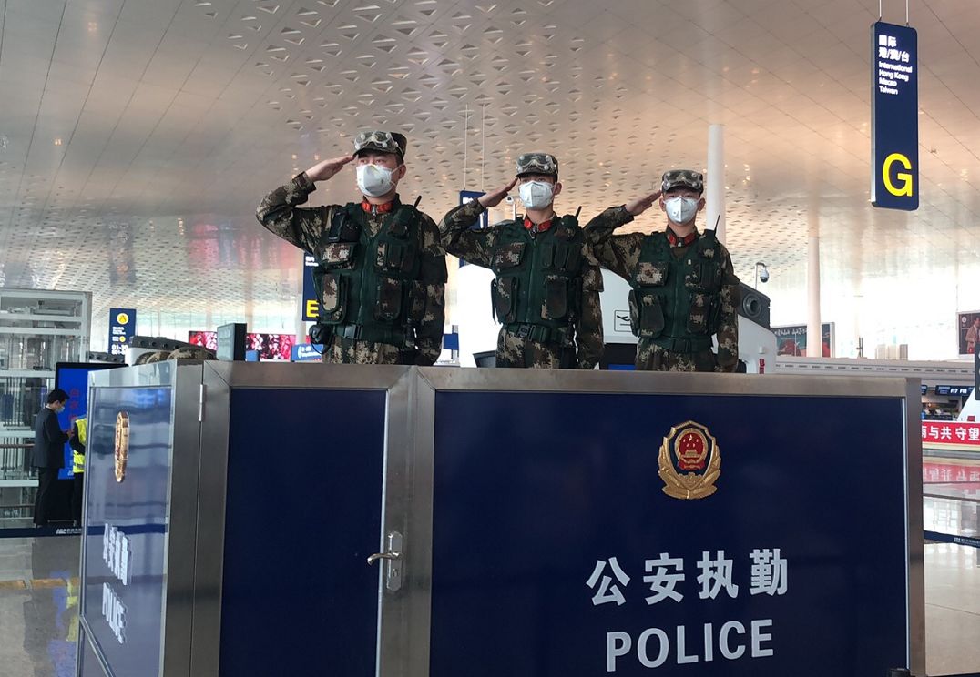 #贵州#大年初一逆行出征武汉!刚刚,他们落地杭州!全员归来!