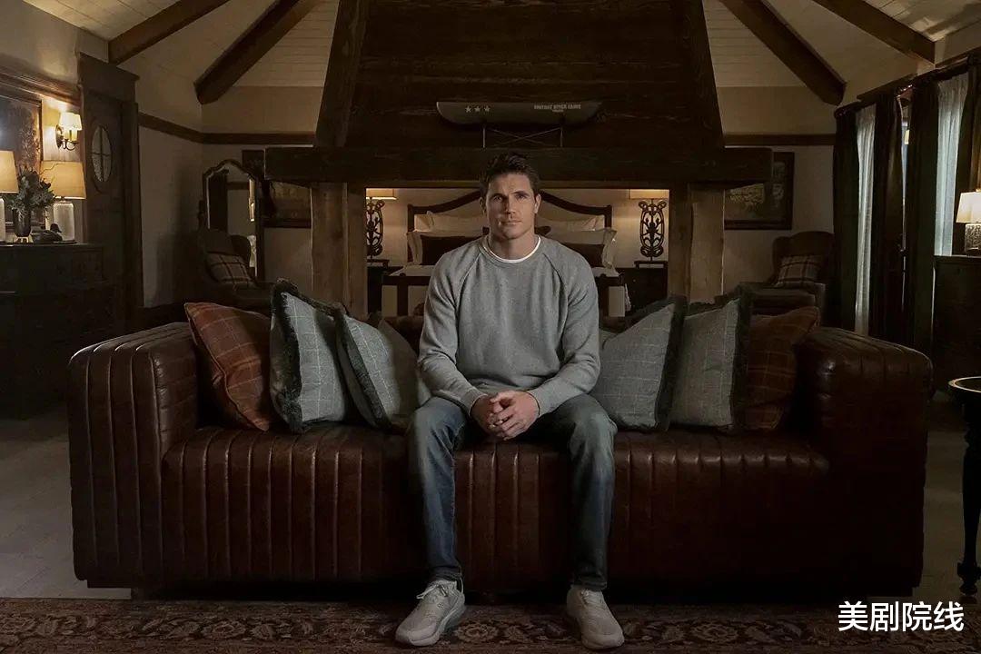 [上载新生]一集上头，这部全程高能的科幻新剧，看的我目瞪口呆