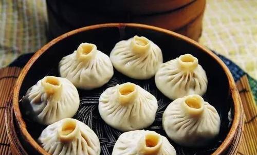 切糕|我国“最坑人”的五种小吃，大部分当地人都嫌弃，你吃过几种？