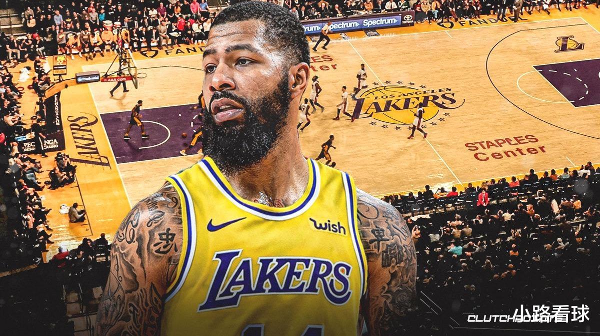 莫里斯|放弃430万却有望拿冠军！大莫里斯比弟弟聪明，跟詹皇比跟小卡爽