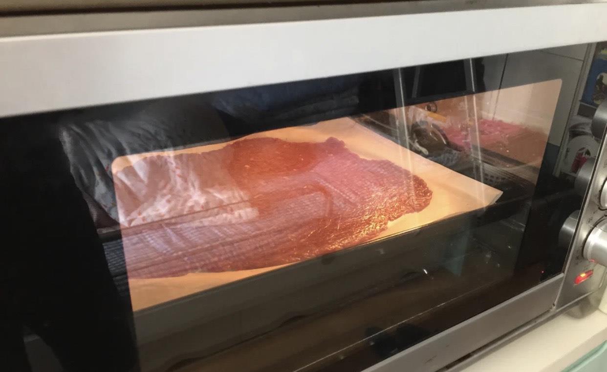 【猪肉】猪身上“最脏”的肉被发现，含有大量细菌对身体有害，炒菜要扔掉