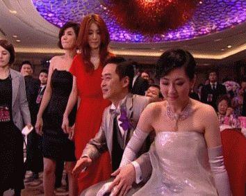 [Selina]张承中为何娶了毁容的Selina后, 又狠心离婚? 婚礼的一幕\耐人寻味\