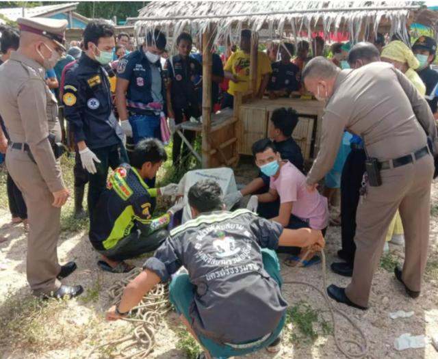 「标题党」村民在河边钓鱼发现不明漂浮物，拉到近处一看竟是具女性尸体