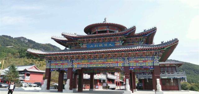 『九顶铁刹山』东北这个写着“天下第一”的景区，花3亿打造了5年，游客却很少