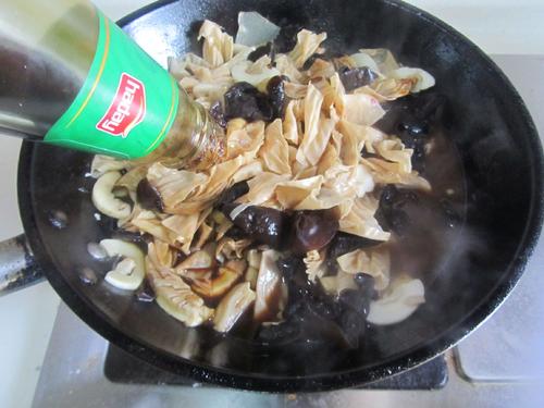 ##为了家人的健康，蚝油不能随便用，请记住“三不吃，三不放”