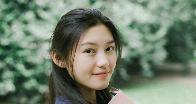 双鱼座▲4月初，生命不息，爱你不止，3星座为爱转身，带回前任