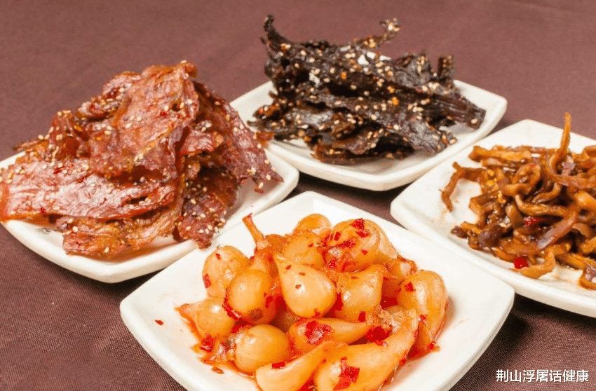 肝脏|最伤肝的“水果”已公布，中老年人最爱吃，看完之后尽早忌口