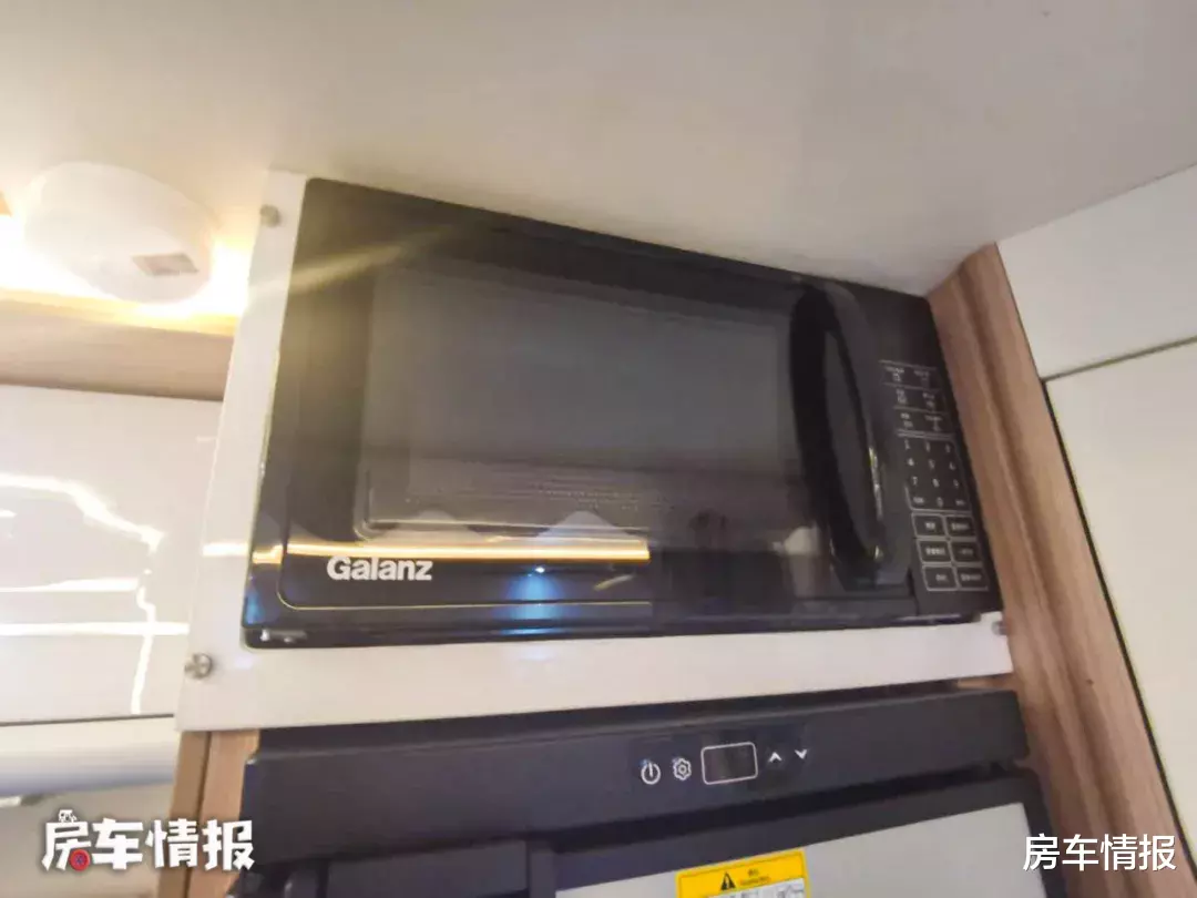 自动挡|依维柯房车又爆新低价！3.0T+自动挡有洗衣机带10度电，卖30多万