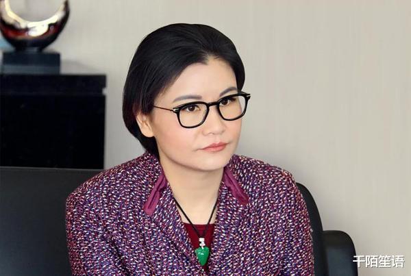 周群飞 周群飞：新富豪的诞生，今年平均每天赚2亿，打造出一个手机帝国