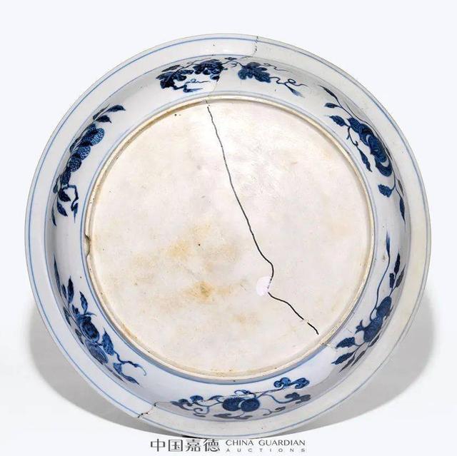 「粉彩」嘉德四季56期：藏友瓷器拍品欣赏