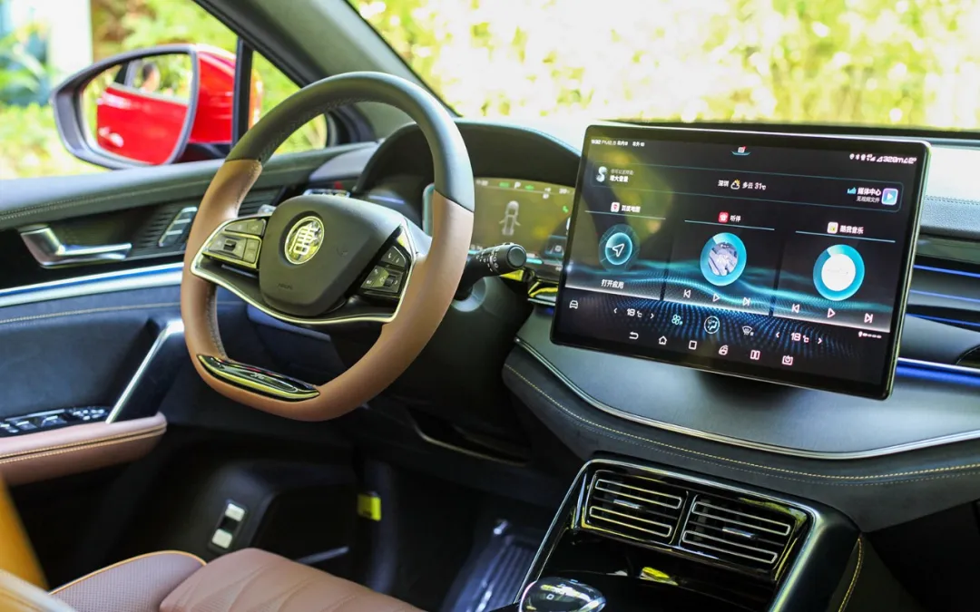 比亚迪唐|还买超跑?深度体验新款比亚迪唐,豪华感丝毫不输BBA