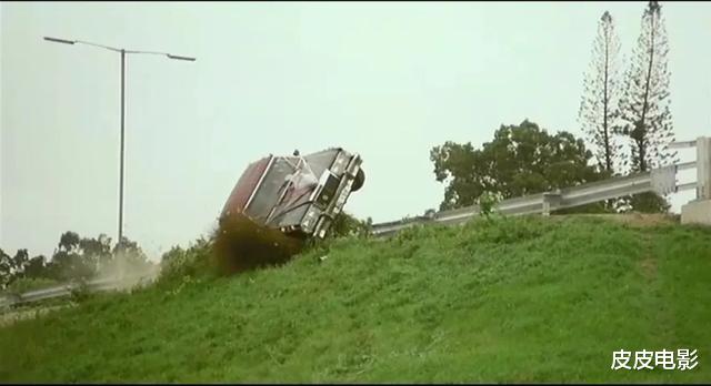 「万梓良」1987年,香港最卖座的黑帮片,男二号万梓良气场盖过了男一号周润发