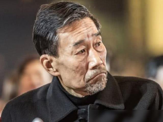 #王思聪#演配角60万片酬,引青年演员质疑,王思聪怒怼:给你四千都嫌多