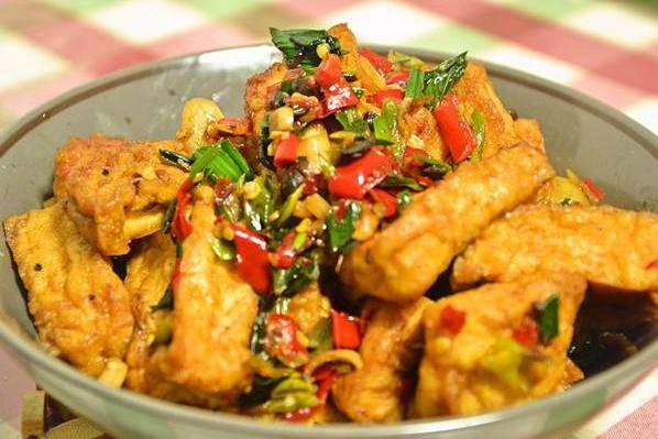 臭豆腐|夏季减肥最忌这5种豆制品，有3种你肯定经常吃，难怪越减越胖