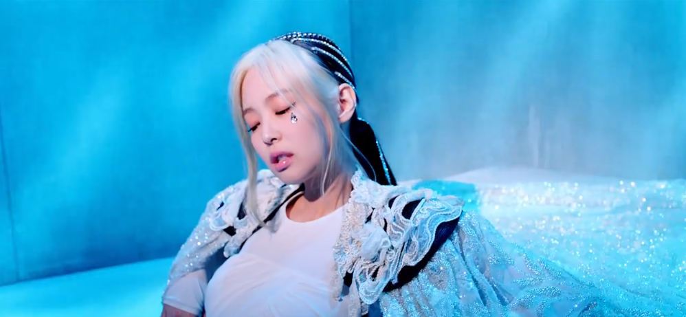 肖战▲blackpink新歌刷新油管纪录，最短时间MV播放量破亿，韩团第一位