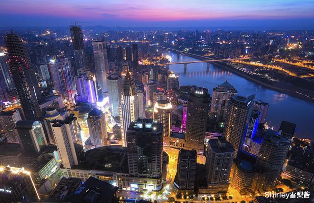 旅游业|2020中国旅游城市榜：前三位次不变，唯一进前十的二线城市成亮点