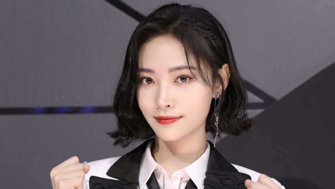 易烊千玺:《青你2》周榜,虞书欣无悬念冠军,而她曾胜过蔡徐坤易烊千玺