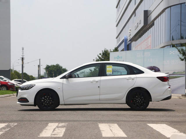 英朗|科鲁泽价格触底，优惠3.5万左右，7万拿下自动挡，这车比朗逸良心