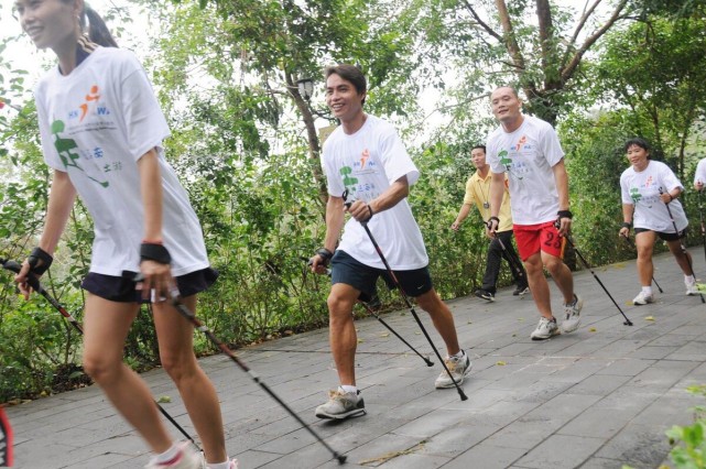 运动|走路也能减肥？坚持走路3个月，减掉20斤！