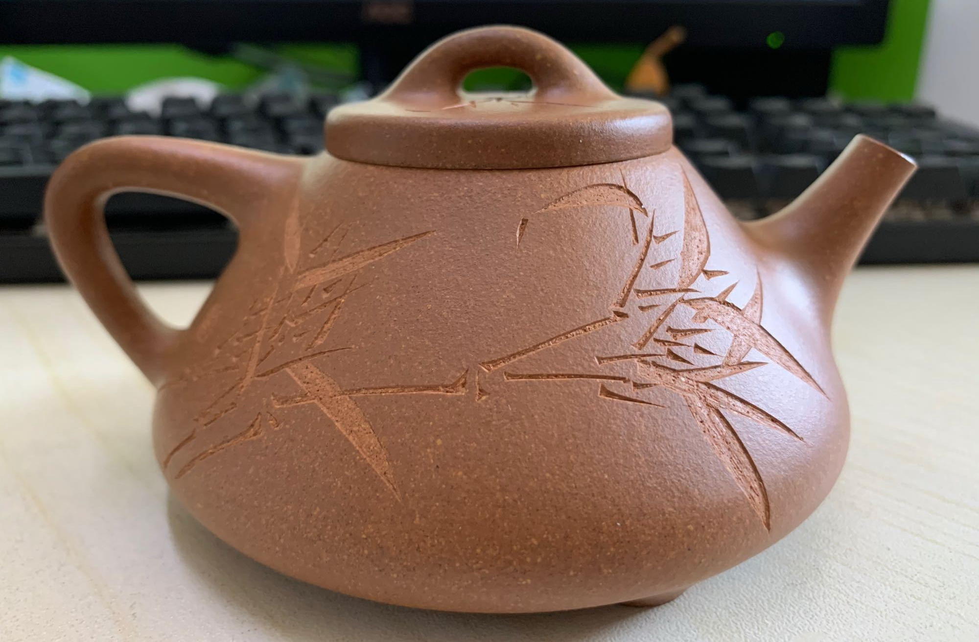 []紫砂壶的陶刻 竹子应该怎么看