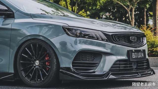 吉利缤瑞|平均5个油有自动驾驶,比思域漂亮10倍,仅售6.43万,还要啥捷达?