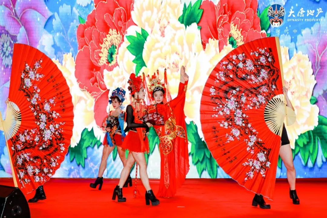 数百全国媒体人云集，大唐地产“媒好红人之夜”南宁盛启 ！