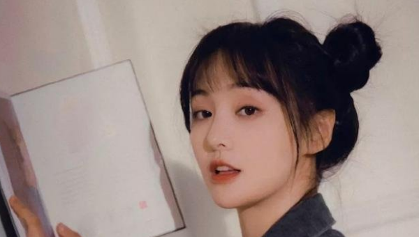 郑爽:郑爽发文直接拆穿了周扬青,本尊压根就没有搭理,网友反而给郑爽扣了顶帽子