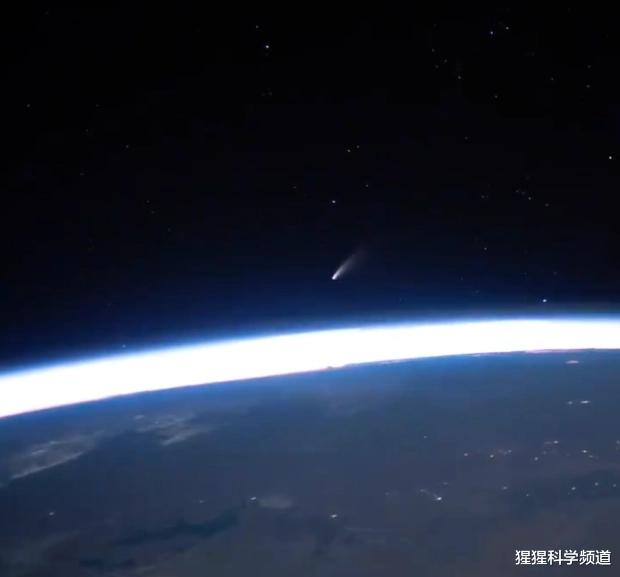 彗星|肉眼可见!大彗星带着长长彗尾来了,7月22日与地球最近