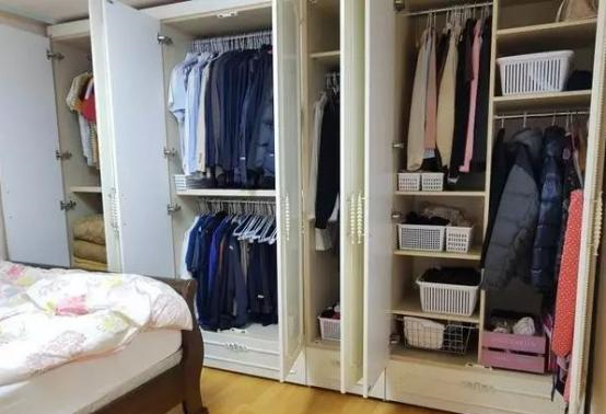 老年小妙招|家里搞装修，这几个地方装上柜子，收纳空间增加两倍！