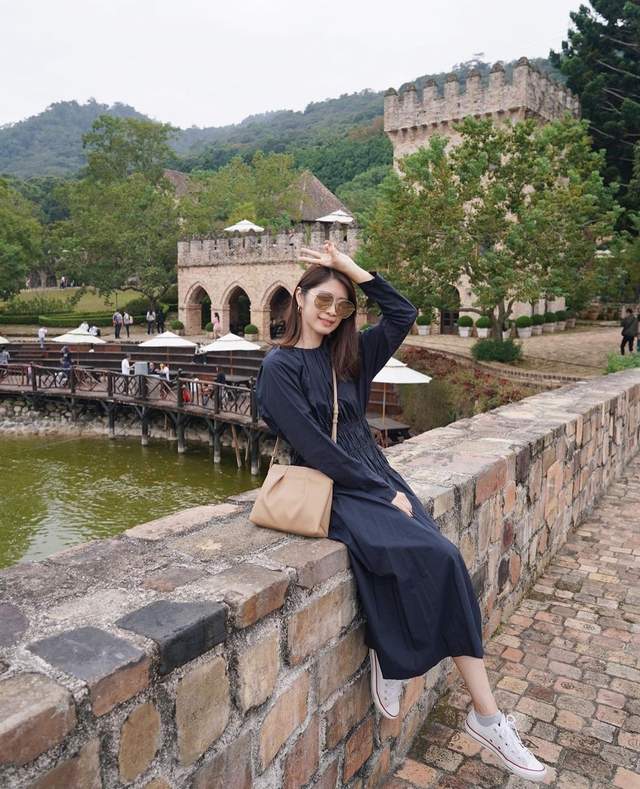 林志颖|林志颖弟弟全家出游,林志鑫亲吻女儿,儿女双全比小志幸运