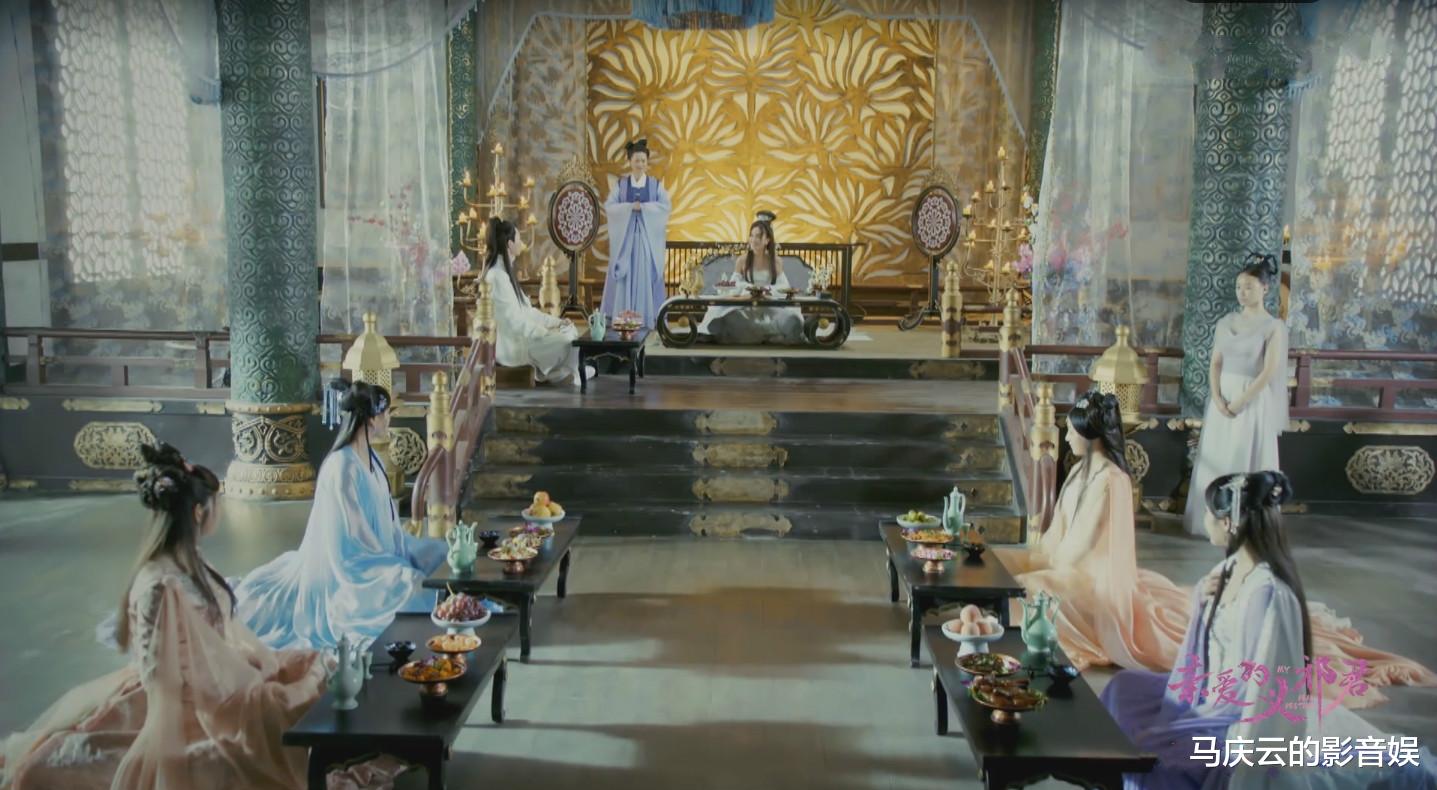 「温碧霞」温碧霞新剧开播，饰演太妃，依旧显年轻，但演什么都是苏妲己造型