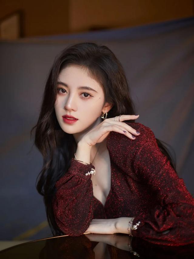 针灸 女生最显老的三款发型,你踩雷了吗?