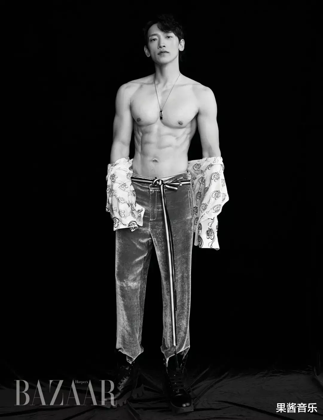 李孝利▲隐退十年，归来仍是渣女？