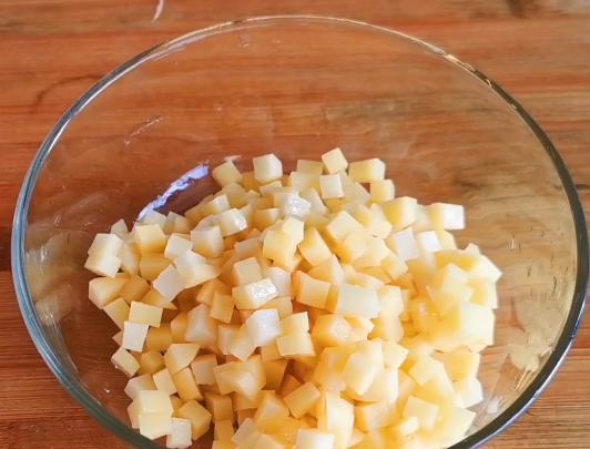 土豆|白菜萝卜靠边站，它才是“菜王”！维生素是胡萝卜2倍，西红柿4倍